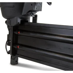 WEN 61764 16-Gauge Pneumatic Straight Finish Nailer with Carrying Case